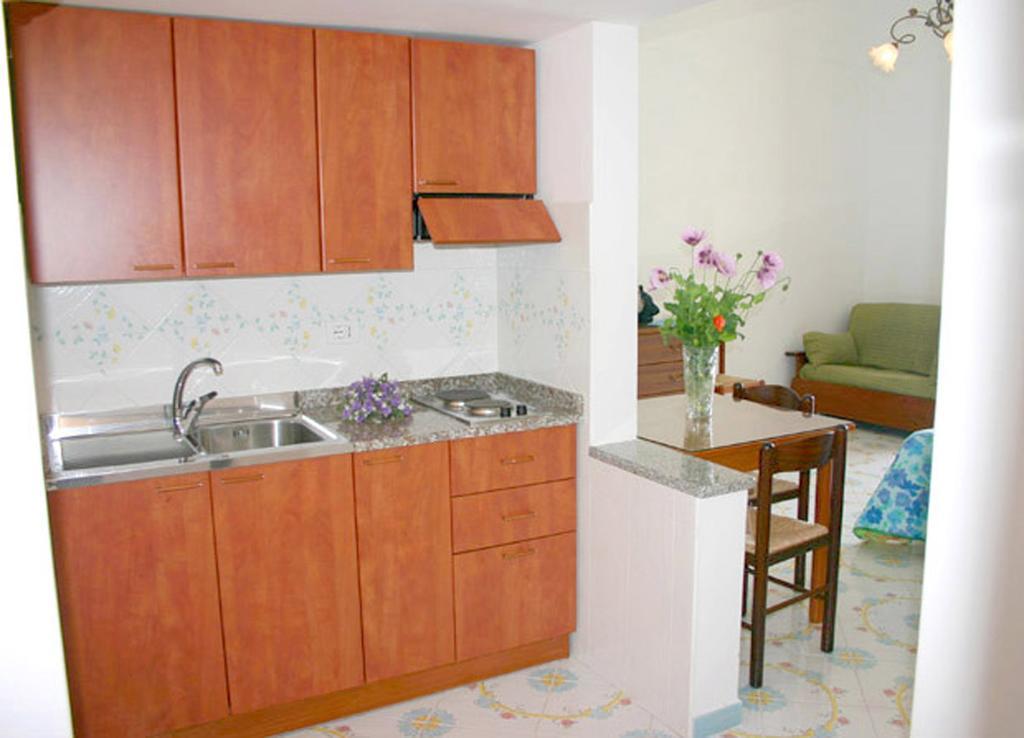 Ludovica Apartment Type B Positano Phòng bức ảnh